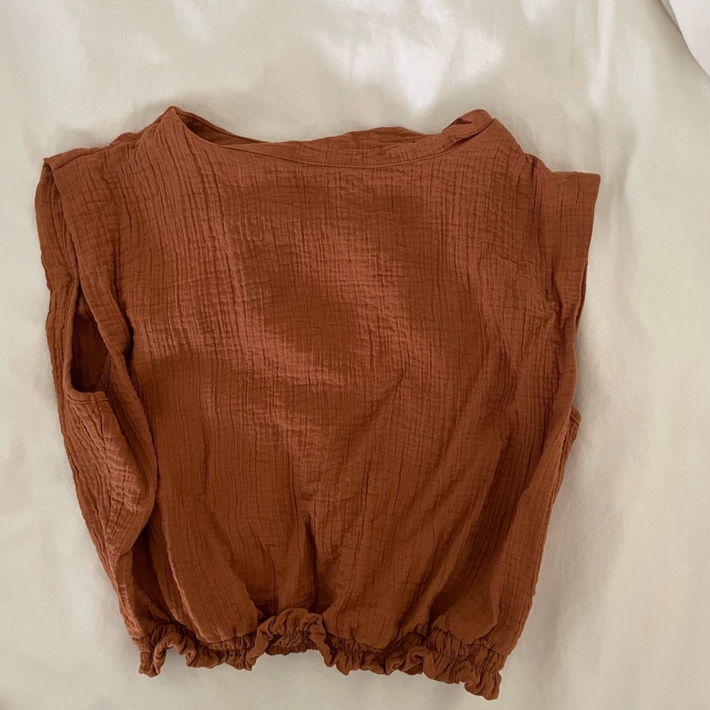 burnt orange top!